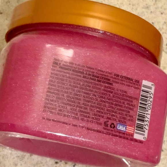 NWT Tree Hut Cotton Candy Shea Sugar Scrub 18 ounces - Picture 6 of 7